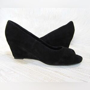 Soft Surroundings Black Suede Peep Toe Wedge Heel Shoes size 8.5